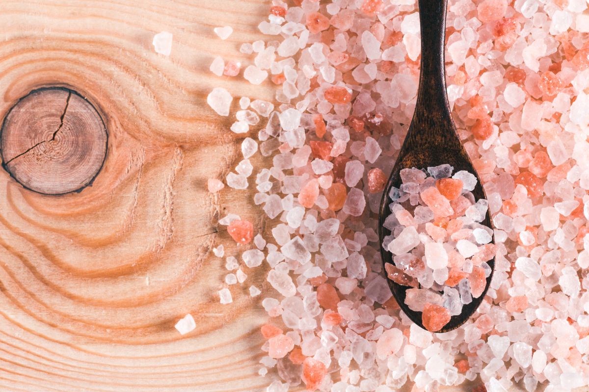 pink salt in crystals